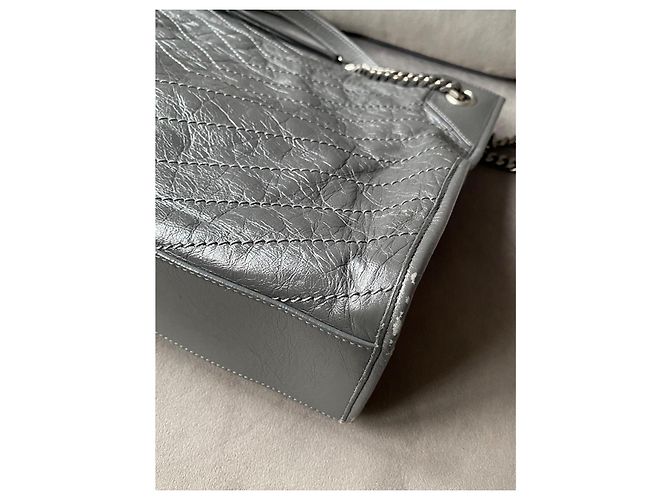 Saint Laurent Borsa della spesa Niki Grigio - vista 14