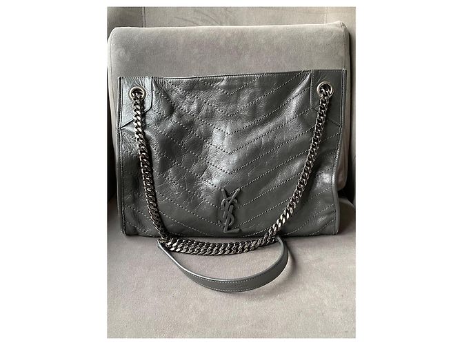 Saint Laurent Borsa della spesa Niki Grigio - vista 3
