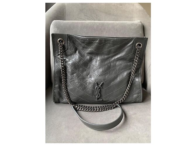 Saint Laurent Borsa della spesa Niki Grigio - vista 5
