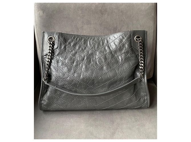 Saint Laurent Borsa della spesa Niki Grigio - vista 6