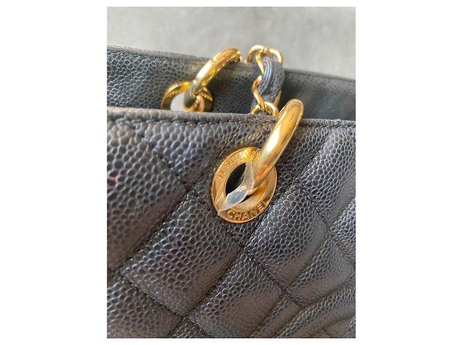 Borsa Chanel GST Grand Shopping Tote in pelle caviar nera - vista 11
