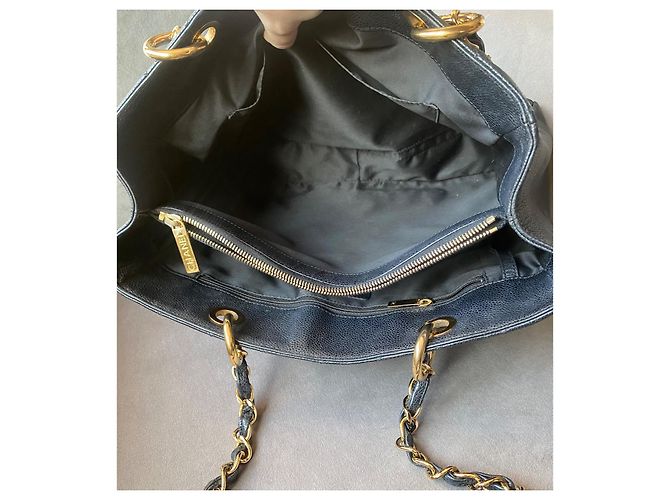 Borsa Chanel GST Grand Shopping Tote in pelle caviar nera - vista 20