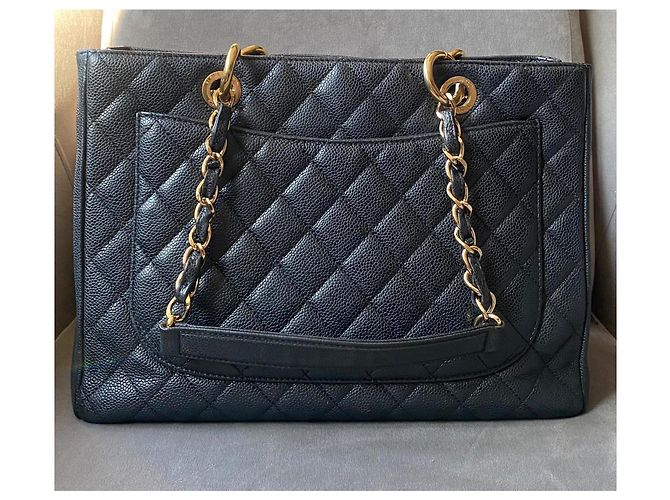 Borsa Chanel GST Grand Shopping Tote in pelle caviar nera - vista 6