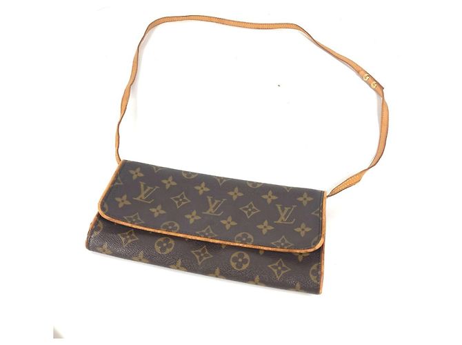 Borsa Pochette Twin GM Monogramma Louis Vuitton Marrone - vista 12