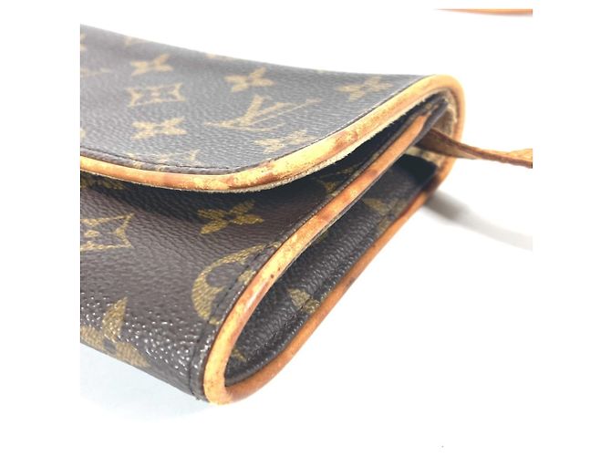 Borsa Pochette Twin GM Monogramma Louis Vuitton Marrone - vista 6