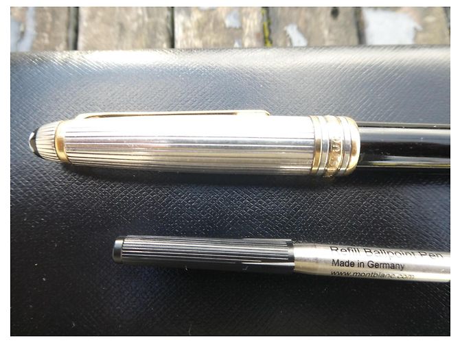 Montblanc Kugelschreiber mit Box und neuer mittlerer blauer Nachfüllung Silber Hardware - Ansicht 2