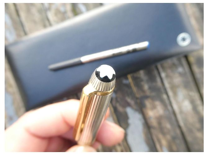 Montblanc Kugelschreiber mit Box und neuer mittlerer blauer Nachfüllung Silber Hardware - Ansicht 8