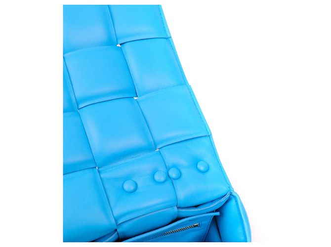 BOTTEGA VENETA - Borsa a spalla Chain Cassette in pelle liscia blu - vista 7