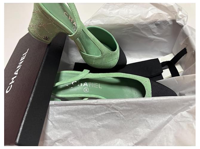 Cambon Slingbacks di Chanel Nero Verde - vista 9