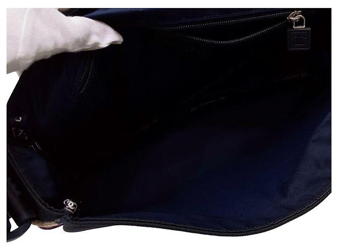 Borsa a tracolla Chanel Sport Navy White Blu navy - vista 10