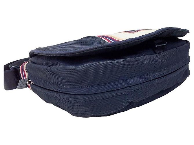 Borsa a tracolla Chanel Sport Navy White Blu navy - vista 7