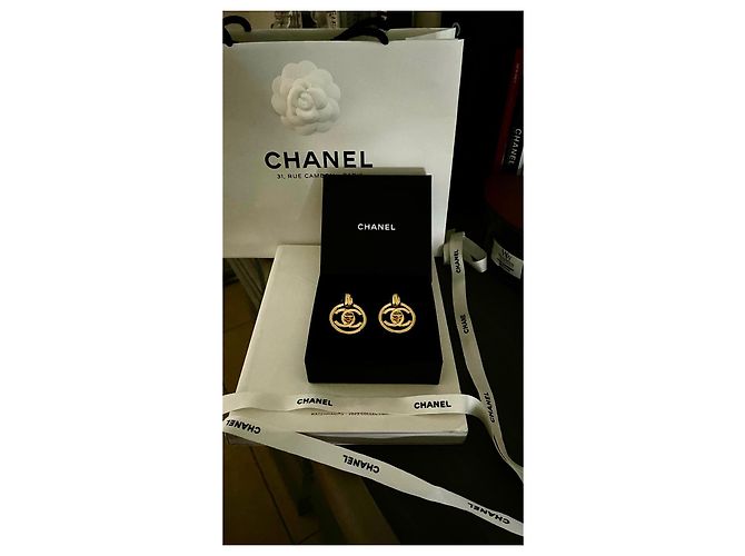 Orecchini Chanel dorati in metallo D'oro - vista 6