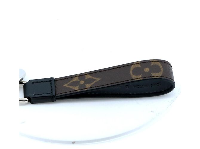 Porte-clés Slim Dragonne Louis Vuitton M00853 Argenté Métallisé - vue 2