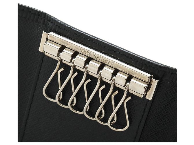 Étui à clés en cuir Epi Louis Vuitton M63812 Noir - vue 5