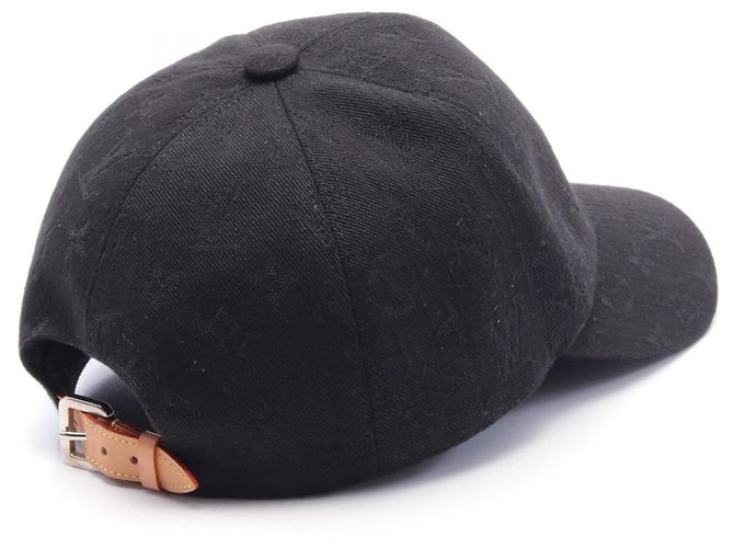 Cappello essenziale Monogram Louis Vuitton M76585 Nero - vista 2