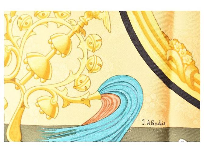 Foulard in seta Hermès Motivo Carrozza Oro/Verde D'oro Metallico - vista 6