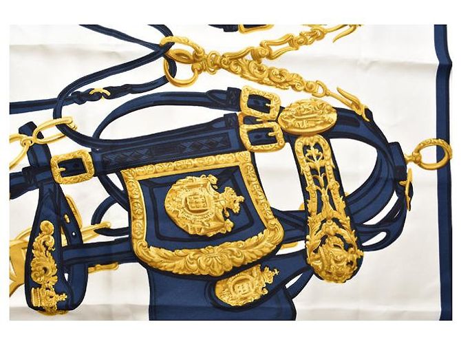 Hermès Seidenschal Carré 90 Gürteldesign Blau - Ansicht 5