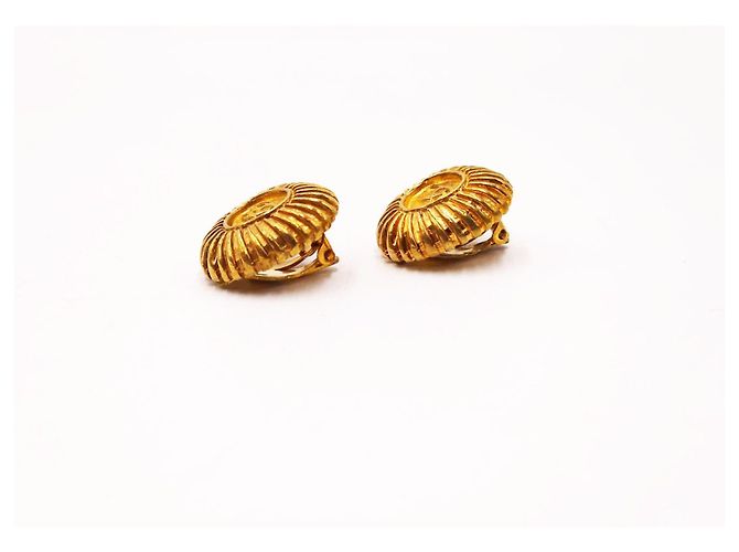 Orecchini vintage CC Coco Mark di Chanel Gold hardware - vista 11