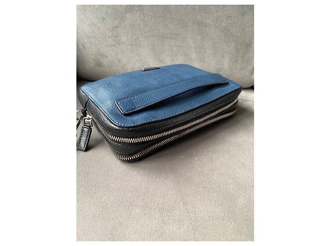 Pochette Prada in pelle nera e blu con zip Nero - vista 8