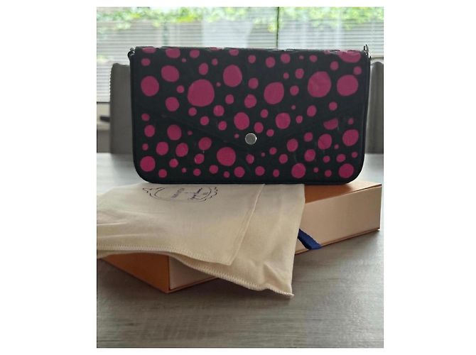 Louis Vuitton Pochette Felicie Monogram Empreinte Pelle Nera Nero - vista 3