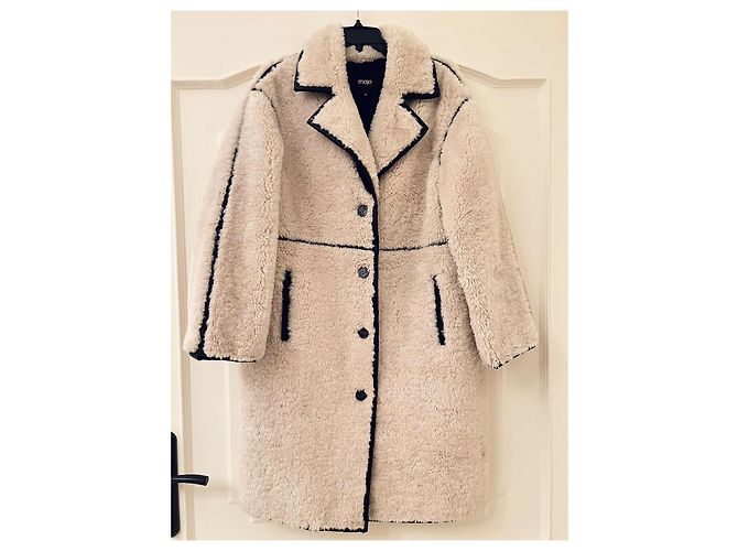 Cappotto in ecopelle di pecora e vinile Maje Nero Bianco - vista 7