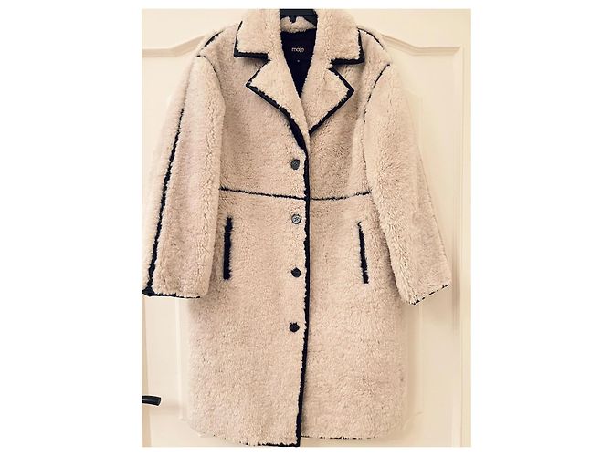 Cappotto in ecopelle di pecora e vinile Maje Nero Bianco - vista 8