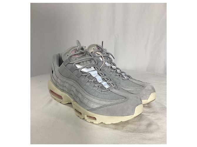 Sneakers Nike Air Max 95 Grigio Rosa in Camoscio Grigio - vista 13