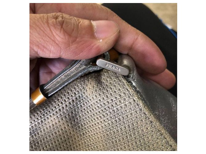 Borsa a Spalla in Rete Sportiva Prada Argento - vista 3