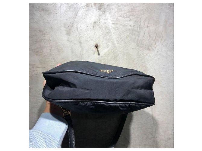 Borsa a spalla hobo in nylon Prada Nero - vista 11