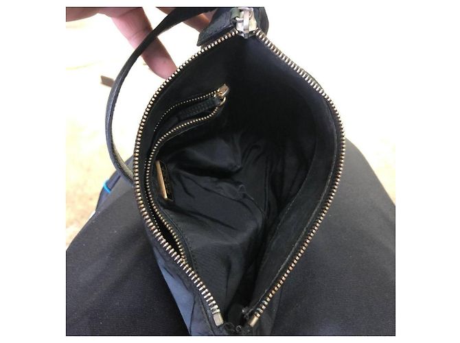 Borsa a spalla hobo in nylon Prada Nero - vista 8