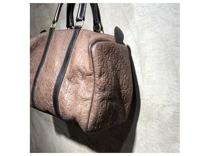 Dior Leder Trotter Boston Tasche mit geprägtem Diorissimo-Muster Braun - Ansicht 6
