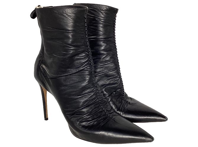 Susanna geraffte Stiefeletten aus schwarzem Leder von Alexandre Birman - Ansicht 5