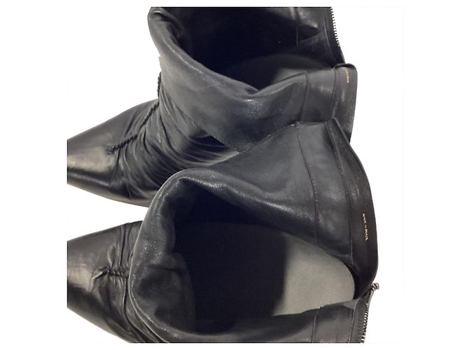 Susanna geraffte Stiefeletten aus schwarzem Leder von Alexandre Birman - Ansicht 7