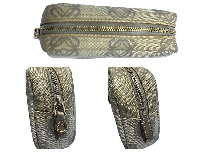 Neceser de PVC Anagram Loewe gris - vista 5