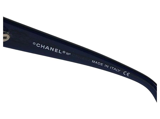 Occhiali da sole ovali tinti di blu navy con logo CC dorato Chanel 5007 D'oro - vista 6