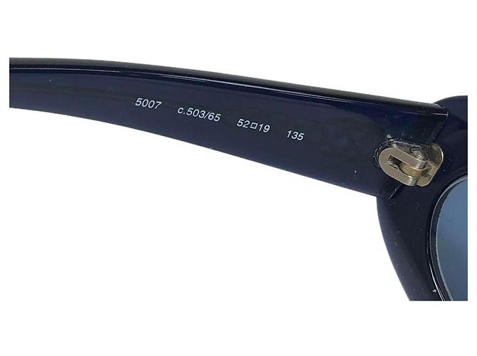 Occhiali da sole ovali tinti di blu navy con logo CC dorato Chanel 5007 D'oro - vista 7