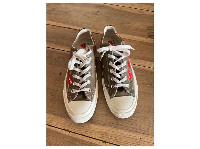 Comme Des Garcons Converse X Comme des garçons Play Kaki - vista 2