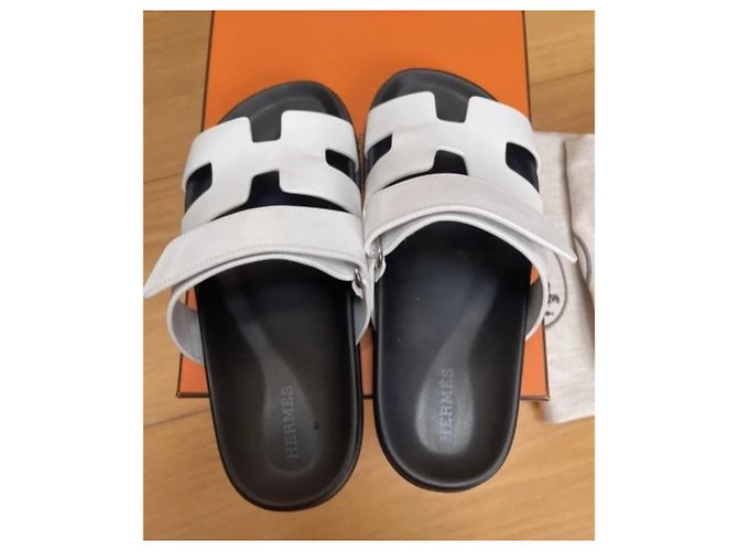 Hermès Pantoletten Weiß - Ansicht 2
