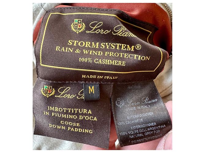 Loro Piana-Weste aus Kaschmir und argentinischem Fuchs. Beige - Ansicht 3