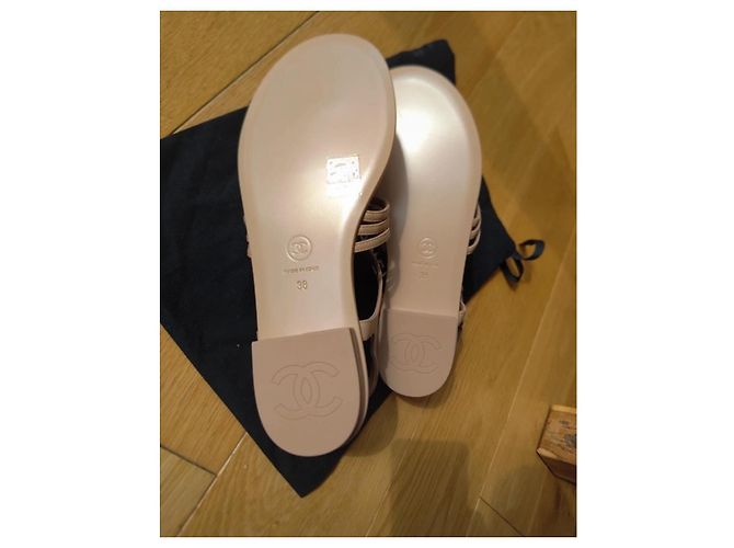 Sandali Chanel in pelle beige taglia 38 - vista 5