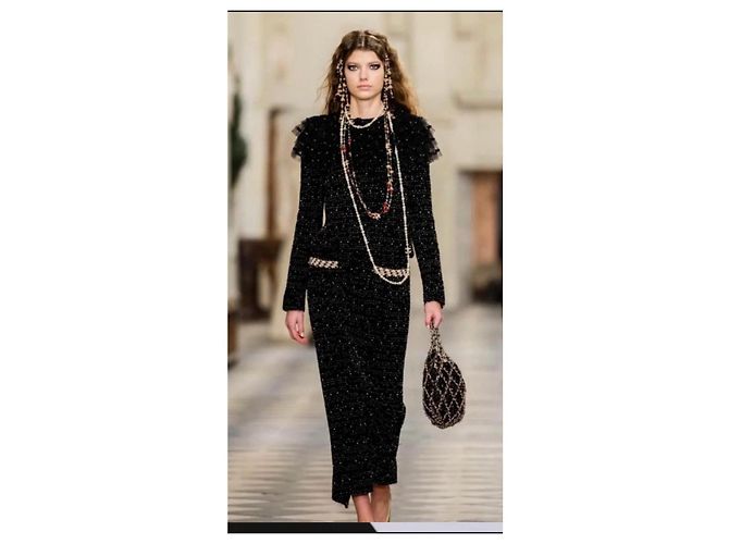 Coco Crush Chanel 2021 Pre-Fall Collana di Perle di Cristallo Dorato Gold hardware - vista 13