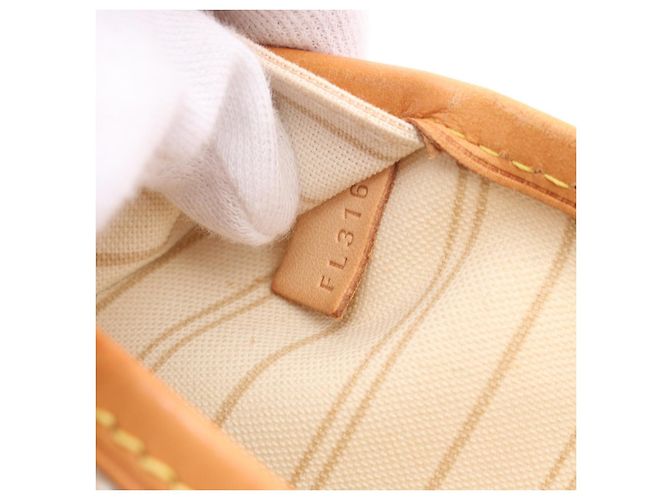 Sac tote Louis Vuitton Neverfull MM N40604 Blanc - vue 5