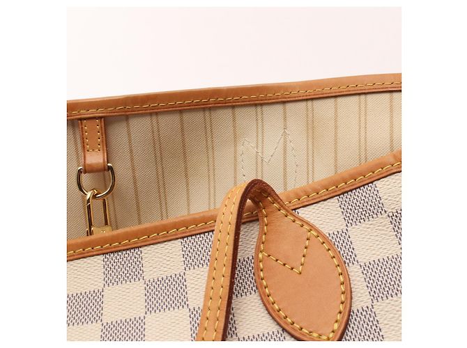 Sac tote Louis Vuitton Neverfull MM N40604 Blanc - vue 8