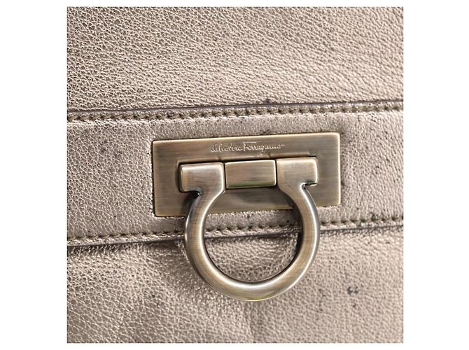 Borsa a mano in pelle Gancini di Salvatore Ferragamo 2way Argento Auth bs20081 - vista 17