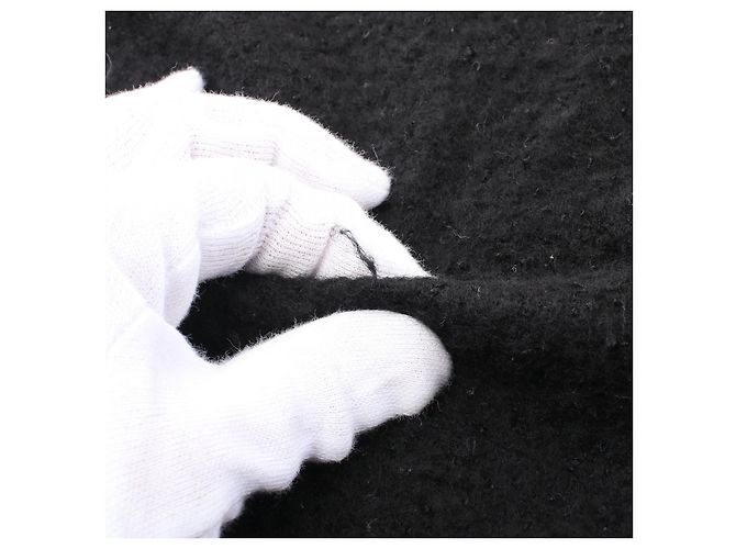Sciarpa Chanel in lana e cashmere con il marchio Coco Nero - vista 4
