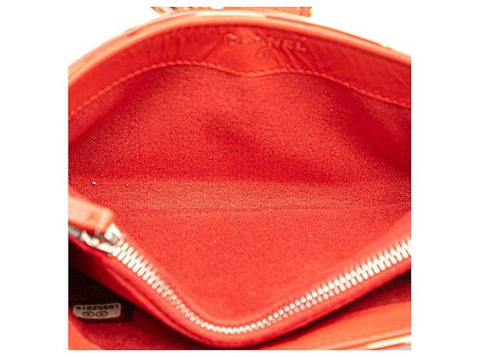 Vanity Chanel Patent Leather Mini Pouch Red White - view 6