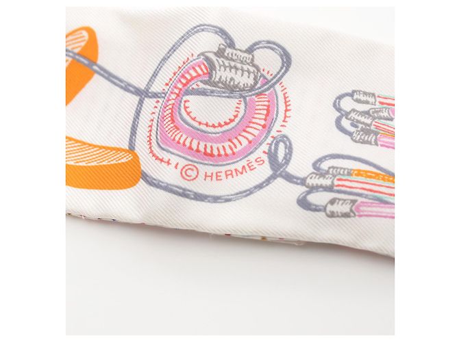 Sciarpa Hermès Silk Twilly Chevaloscope H053954 Bianco - vista 2