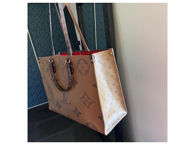 Louis Vuitton Borsa Onthego GM Monogramma Marrone - vista 18