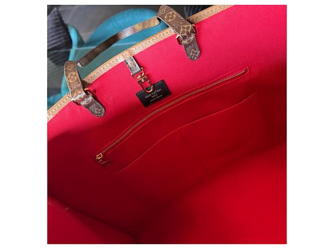 Louis Vuitton Borsa Onthego GM Monogramma Marrone - vista 8