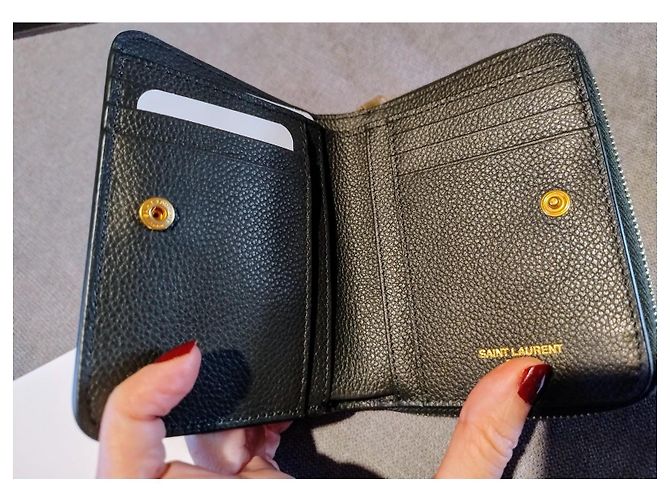 Cartera Saint Laurent de cuero verde con logo dorado - vista 5